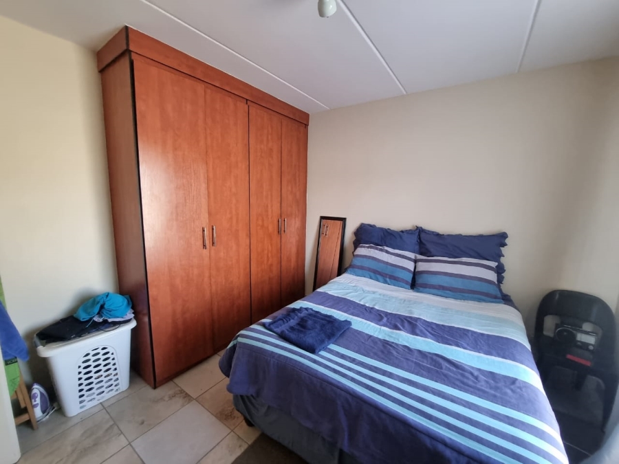 2 Bedroom Property for Sale in Waterval East North West